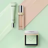 Prada Refine Blurring Extending Primer