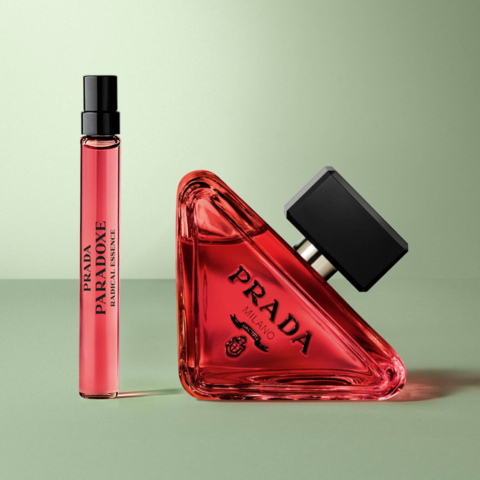 Pradoxe Paradoxe Radical Essence Parfum | Prada Beauty