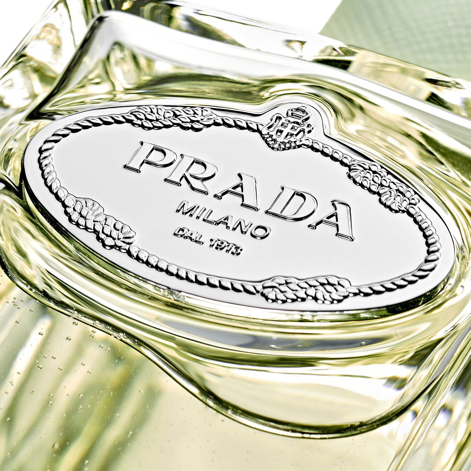 Infusion D Iris Eau de Parfum Prada Beauty Official Site