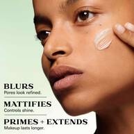 Prada Refine Blurring Extending Primer
