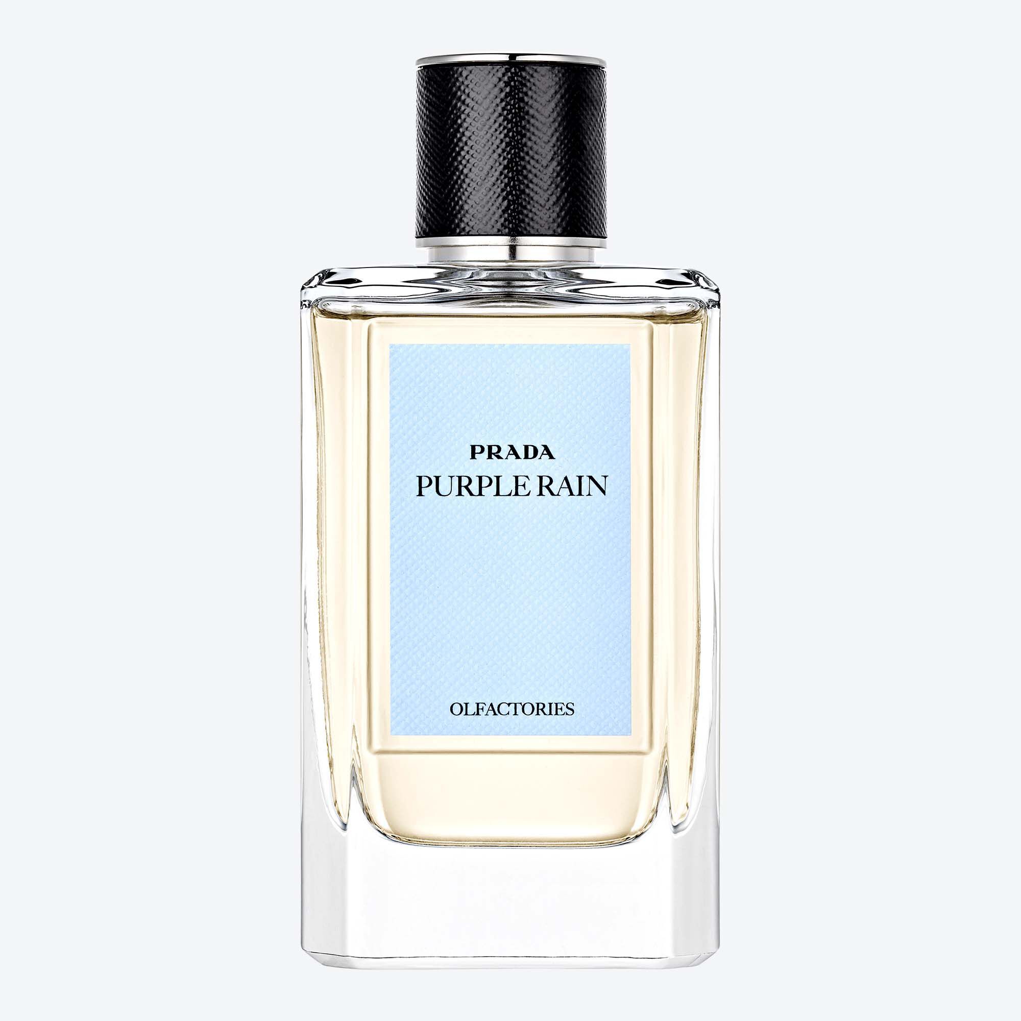 PRADA オーデトワレ a82e1b7e596d06b563635440-