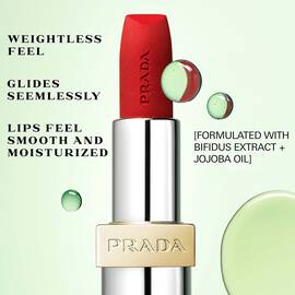 Close-up Prada Monochrome Hyper Matte bullet and ingredients