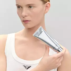 Prada Augmented Skin Cleanser