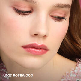 Prada Light Glowing Lip Oil Stick