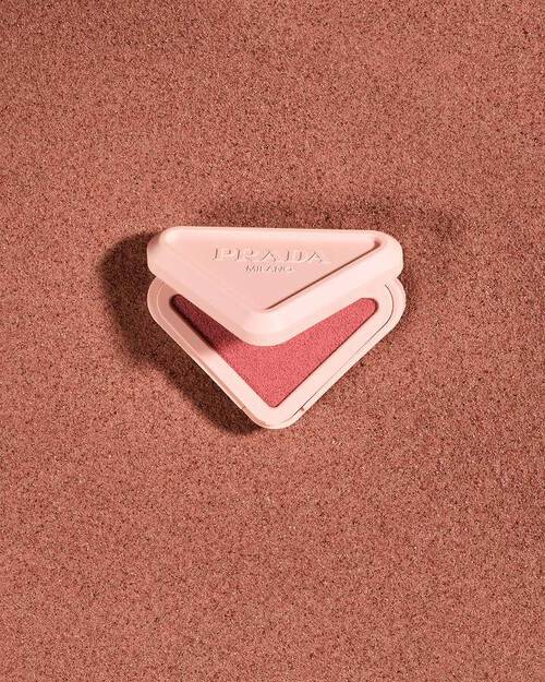Prada Touch Blush ion Reddish Sand