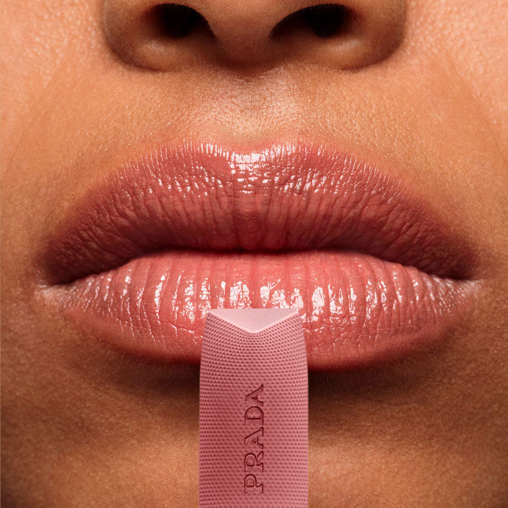 Discover Prada Balm Lip Care & Moisturizer | Prada Beauty