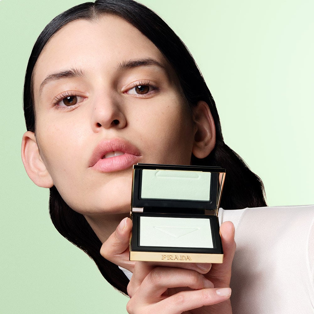 Shop Prada Reset Rebalancing Setting Powder | Prada Beauty