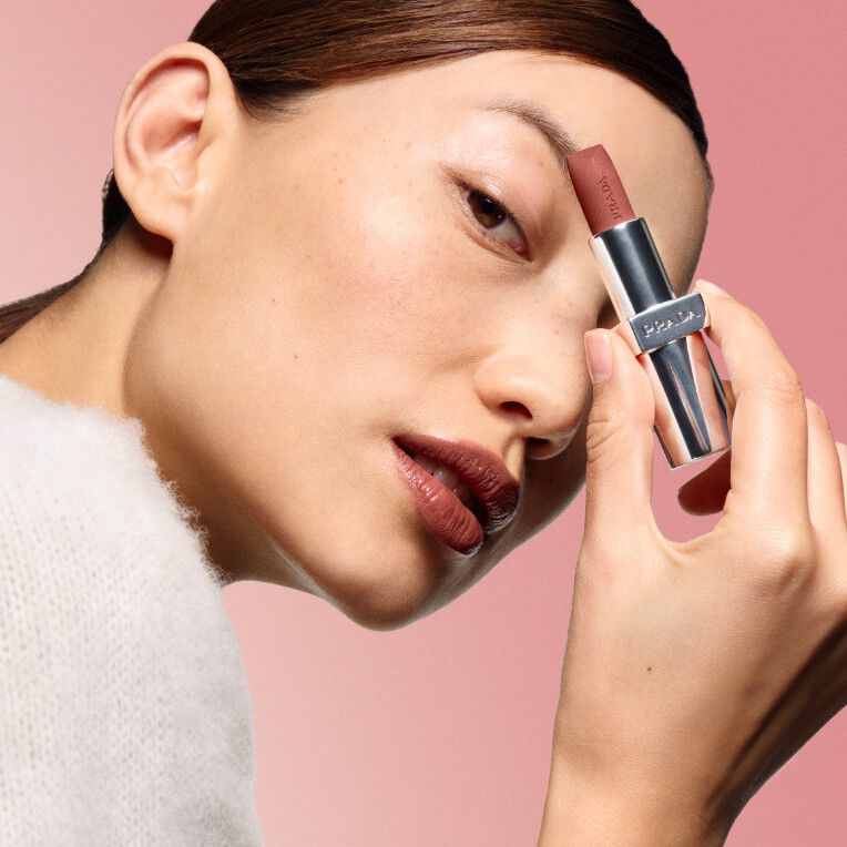 Discover Prada Balm Lip Care & Moisturizer | Prada Beauty