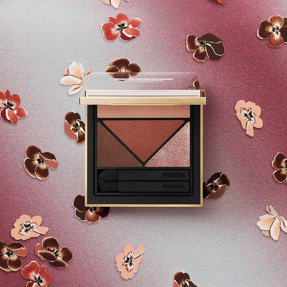 Shop Prada Dimensions - Holo Nude Eyeshadow | Prada Beauty
