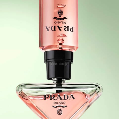 Paradoxe Refillable Perfume | Prada Beauty Official Site Paradoxe Refillable Perfume | Prada Beauty Official Site