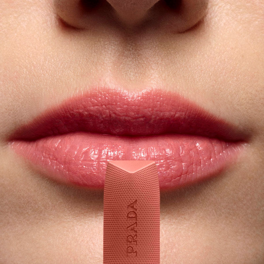 Discover Prada Balm Lip Care & Moisturizer | Prada Beauty