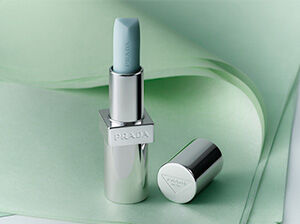 Exclusive Offers & Services | Prada Beauty Official Site