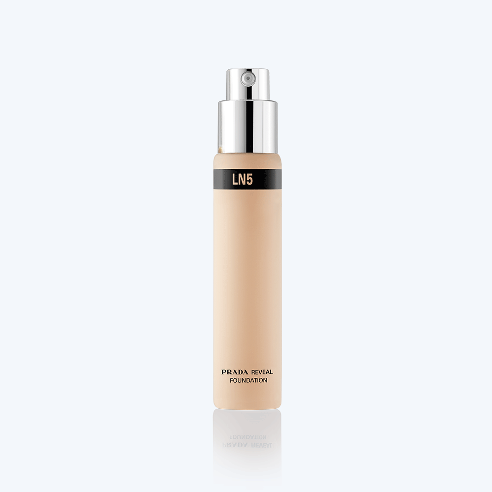 Prada Beauty Prada Reveal Skin Optimizing Foundation Refill Shade LN5 55$