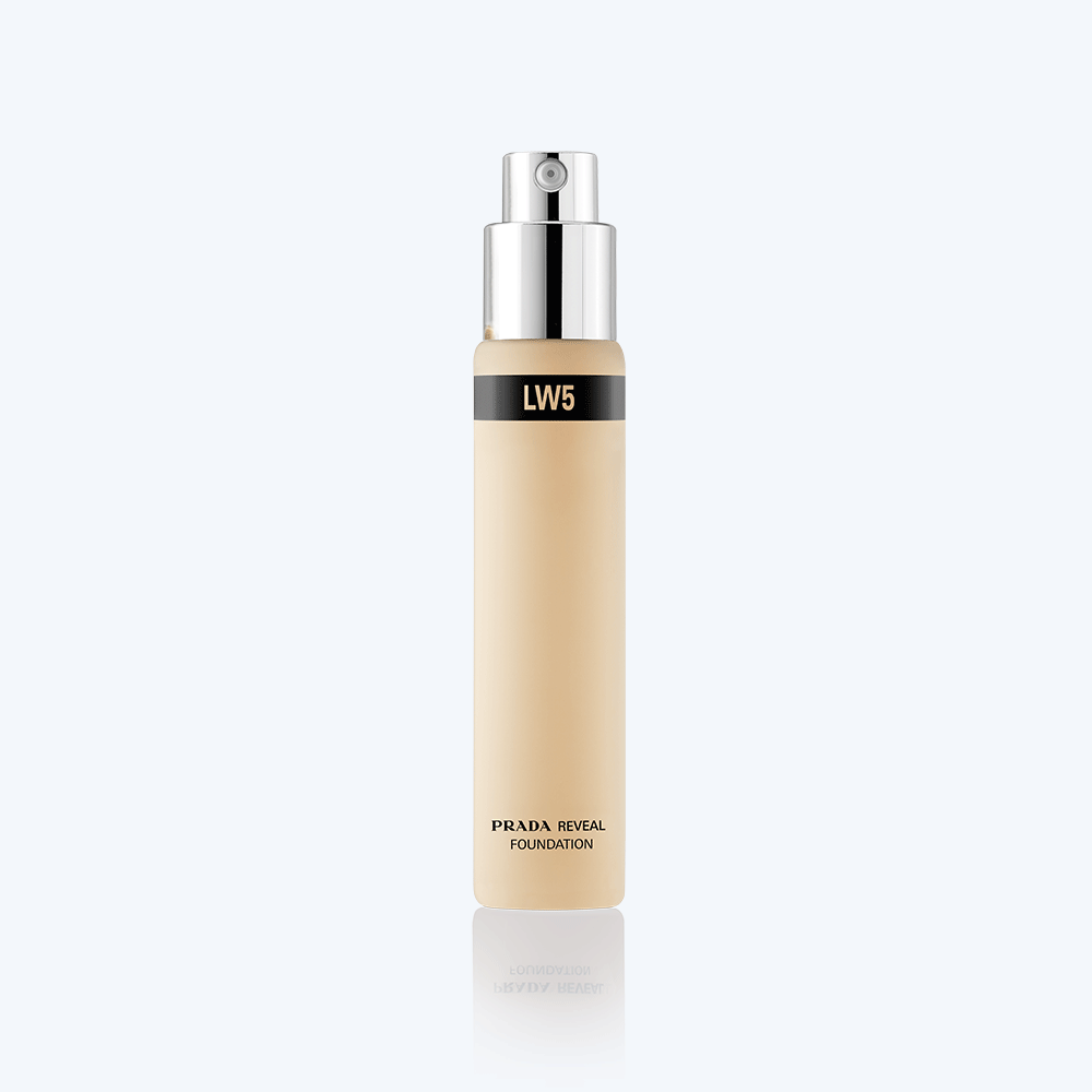 Prada Beauty Prada Reveal Skin Optimizing Foundation Refill Shade LW5 55$