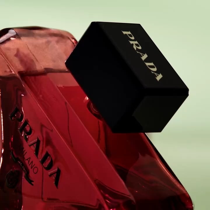 The iconic triangle reinvented
